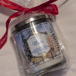 Bath & Body Works Winter Soy Wax Candle - Blue, White
